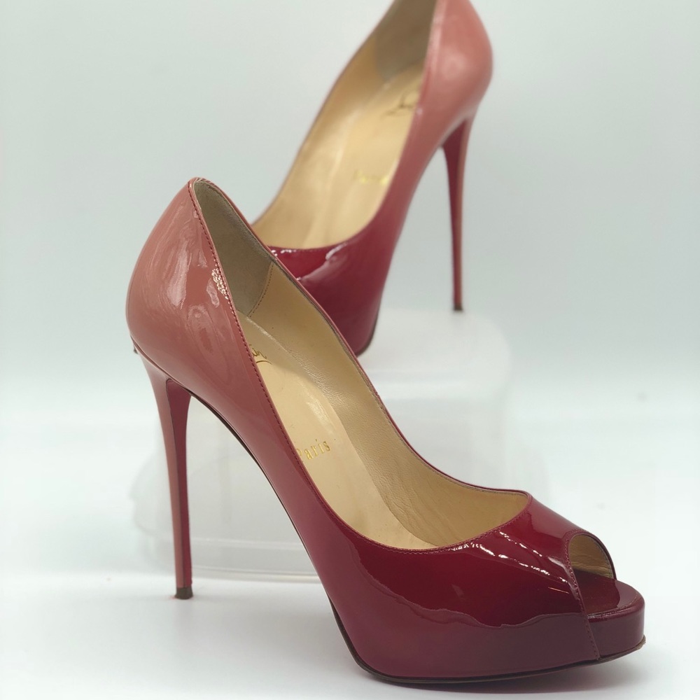 Christian Louboutin Very Prive Ombré Peep Toe